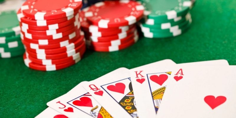 Poker Trực Tuyến 33win